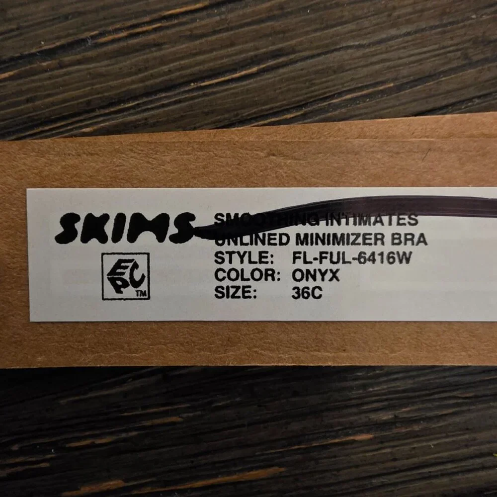 Skims Smoothing Intimates UNLINED MINIMIZER BRA NWT Black 36C - Picture 7 of 13